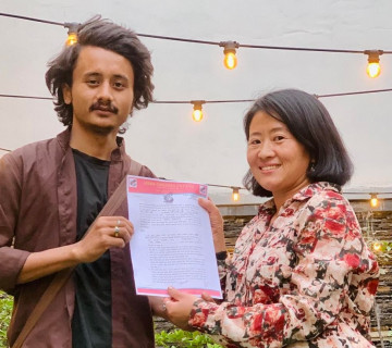 'आँखा'मा अनुबन्धित भइन् पशुपति राई